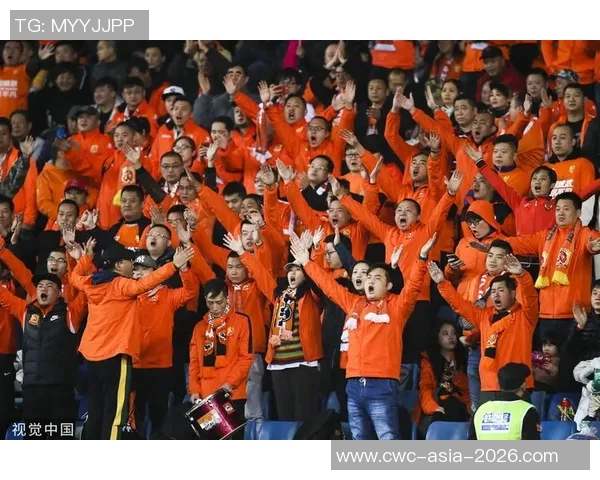 虎扑足球微博热议赛季焦点赛事球迷互动分享精彩瞬间与观点